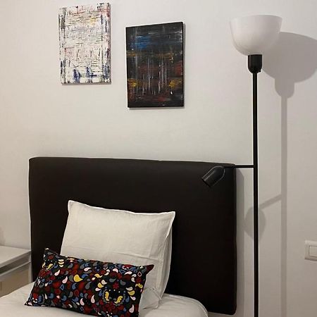 Lc Apartamentos Cesar Augusto Сарагоса Екстериор снимка