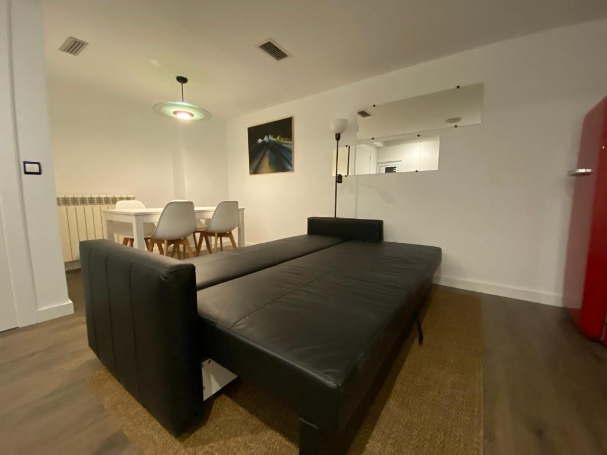 Lc Apartamentos Cesar Augusto Сарагоса Екстериор снимка