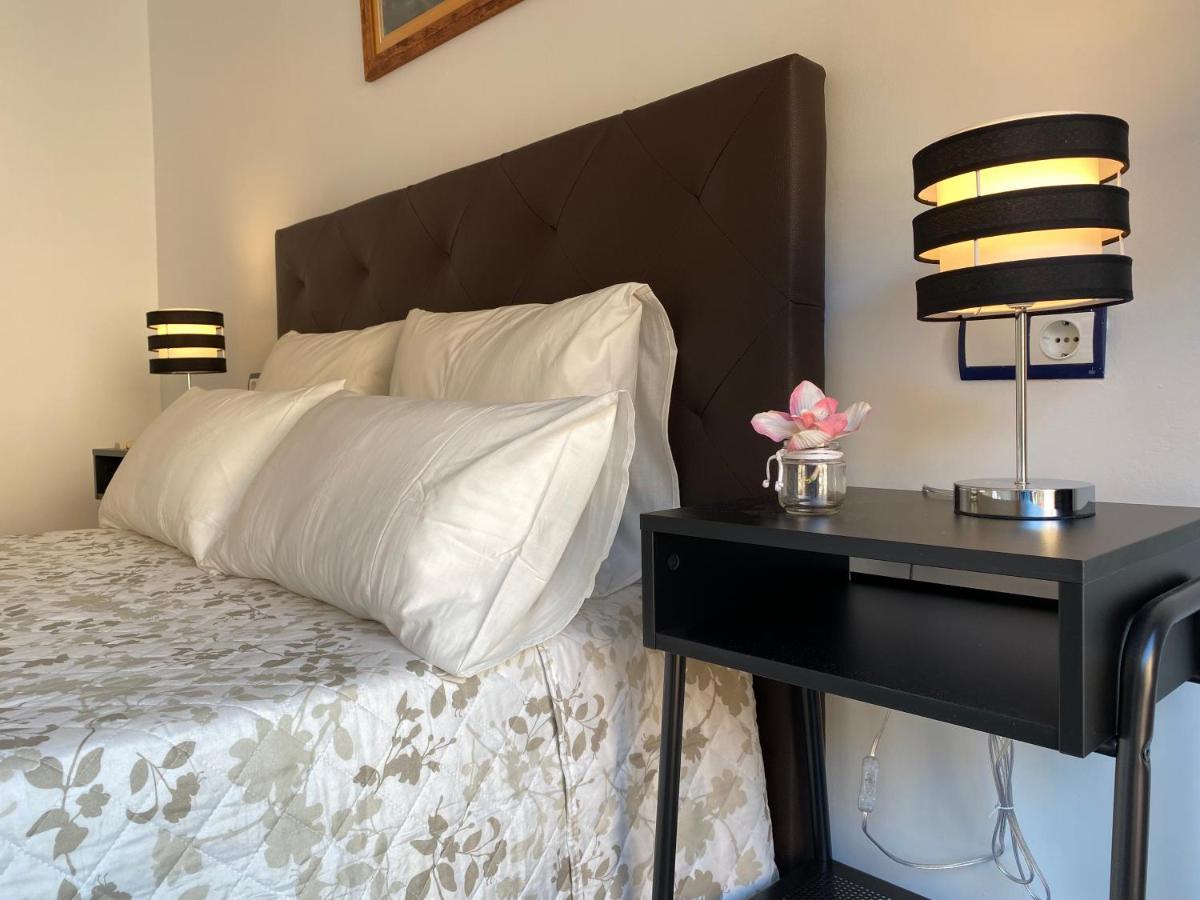Lc Apartamentos Cesar Augusto Сарагоса Екстериор снимка