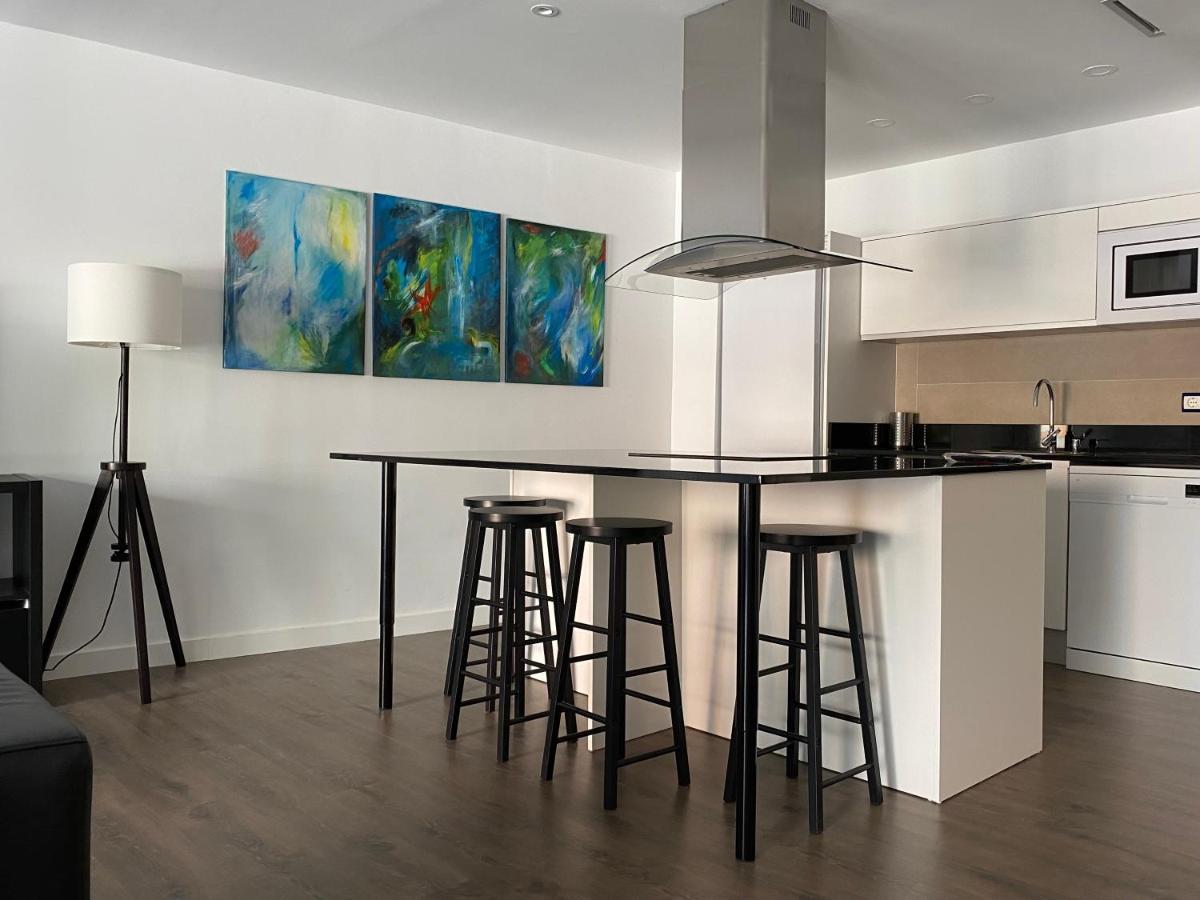 Lc Apartamentos Cesar Augusto Сарагоса Екстериор снимка