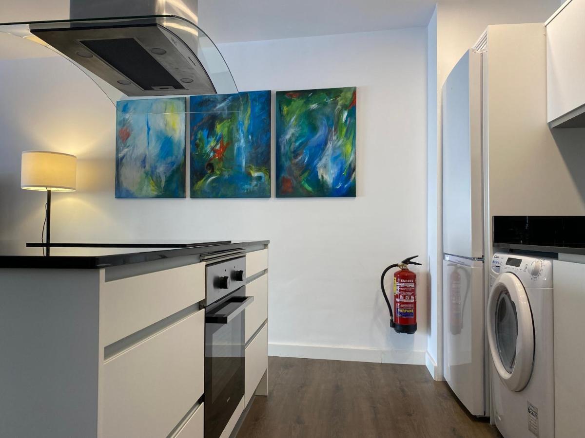 Lc Apartamentos Cesar Augusto Сарагоса Екстериор снимка