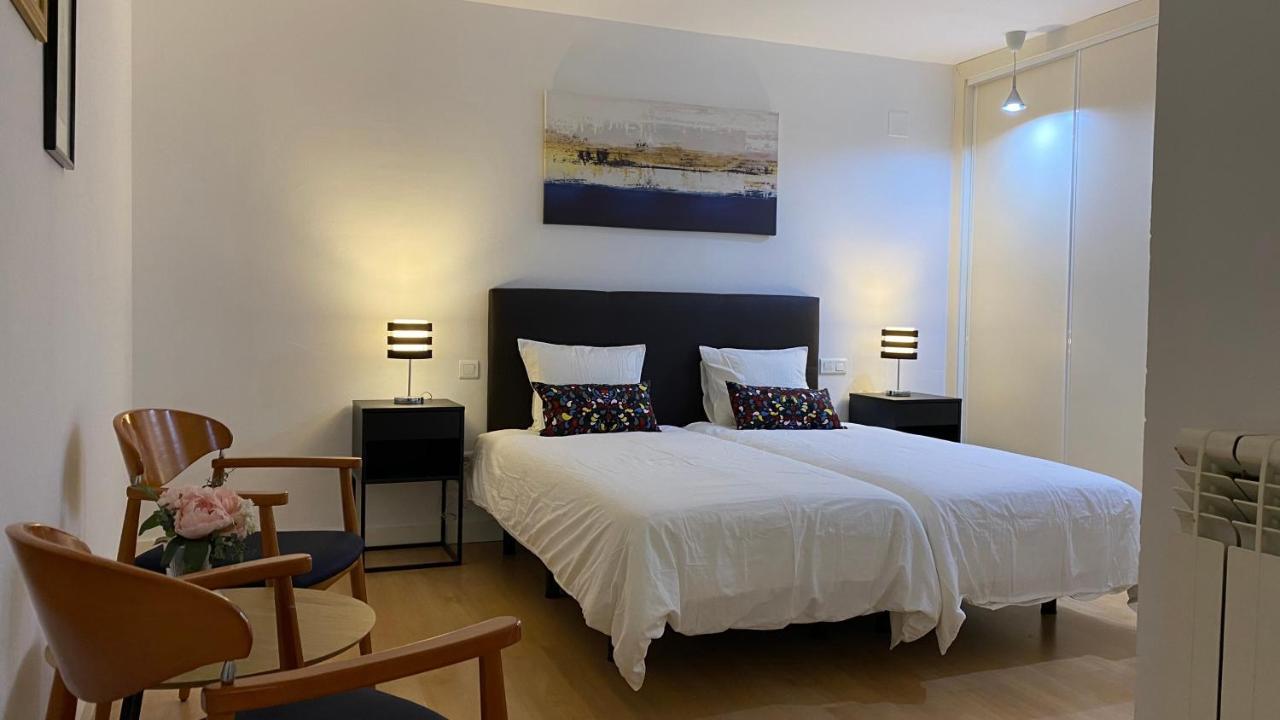 Lc Apartamentos Cesar Augusto Сарагоса Екстериор снимка