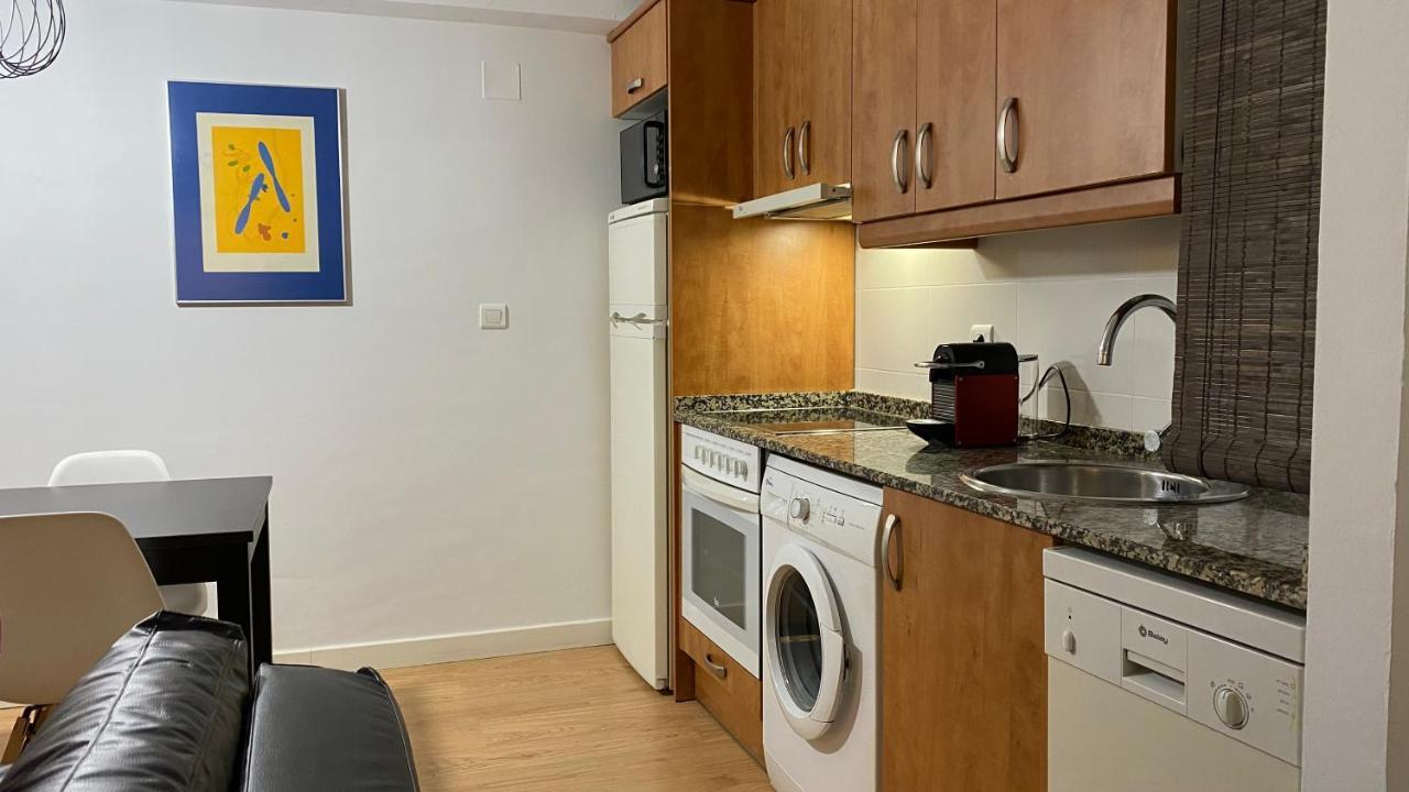 Lc Apartamentos Cesar Augusto Сарагоса Екстериор снимка